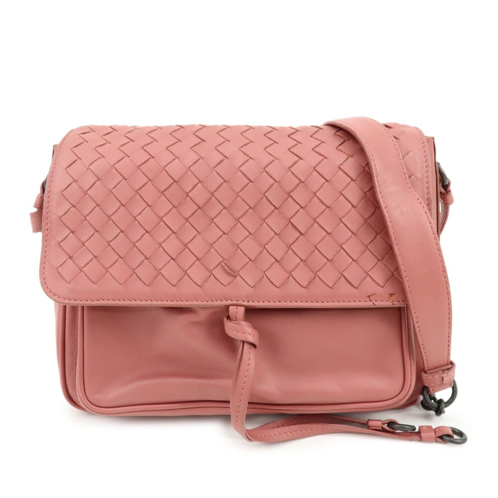Bottega Veneta Drawstring Flap Leather with Intrecciato Medium